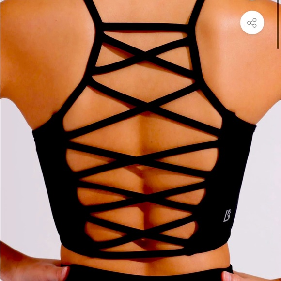 Buffbunny Ivy Crop in Onyx Black - Picture 1 of 2